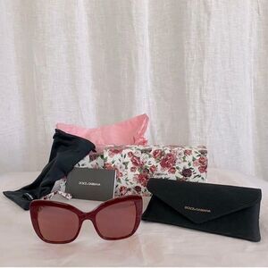 Dolce & Gabbana Oversized Sunglasses